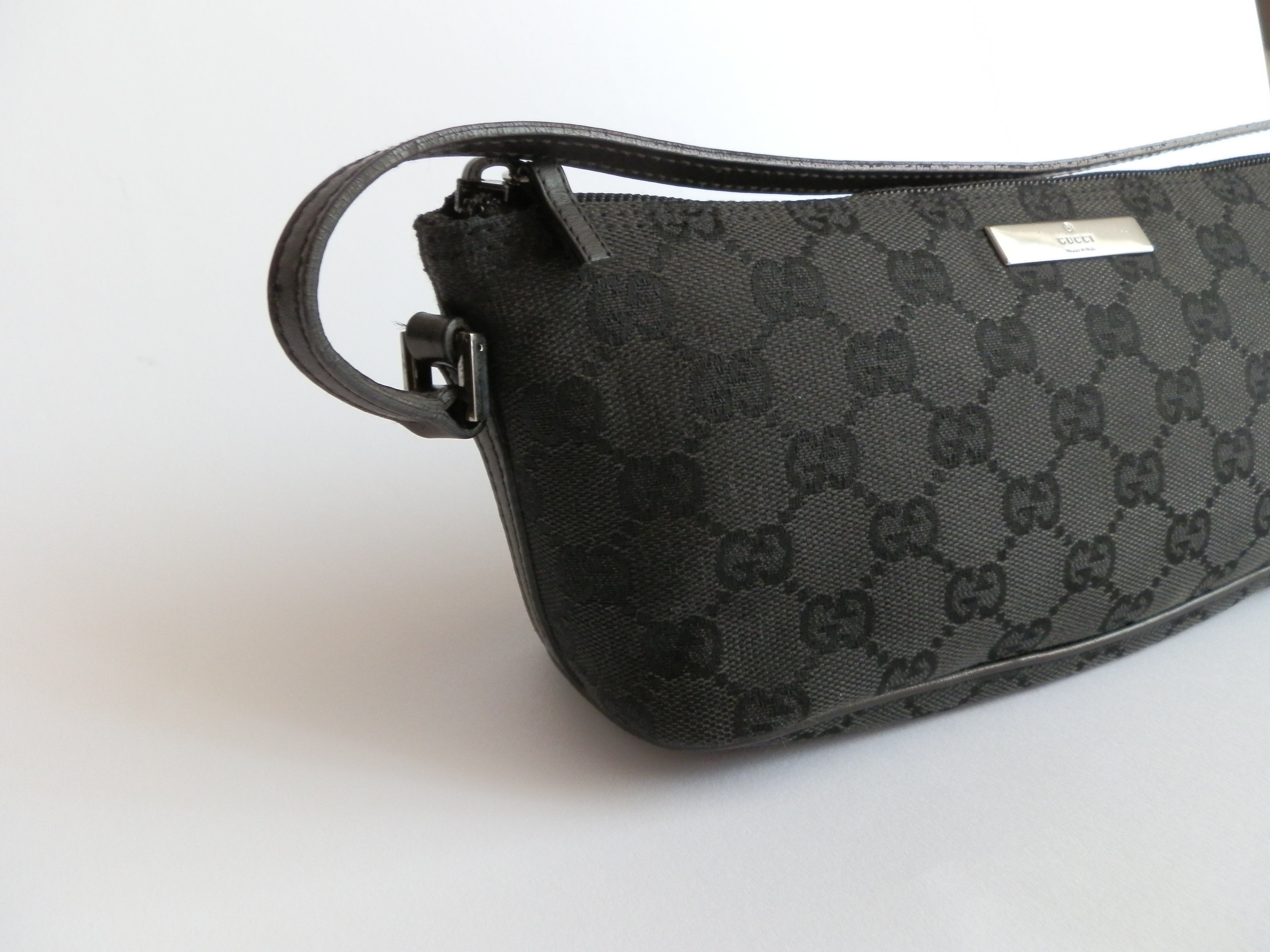 Gucci "boat" bag black