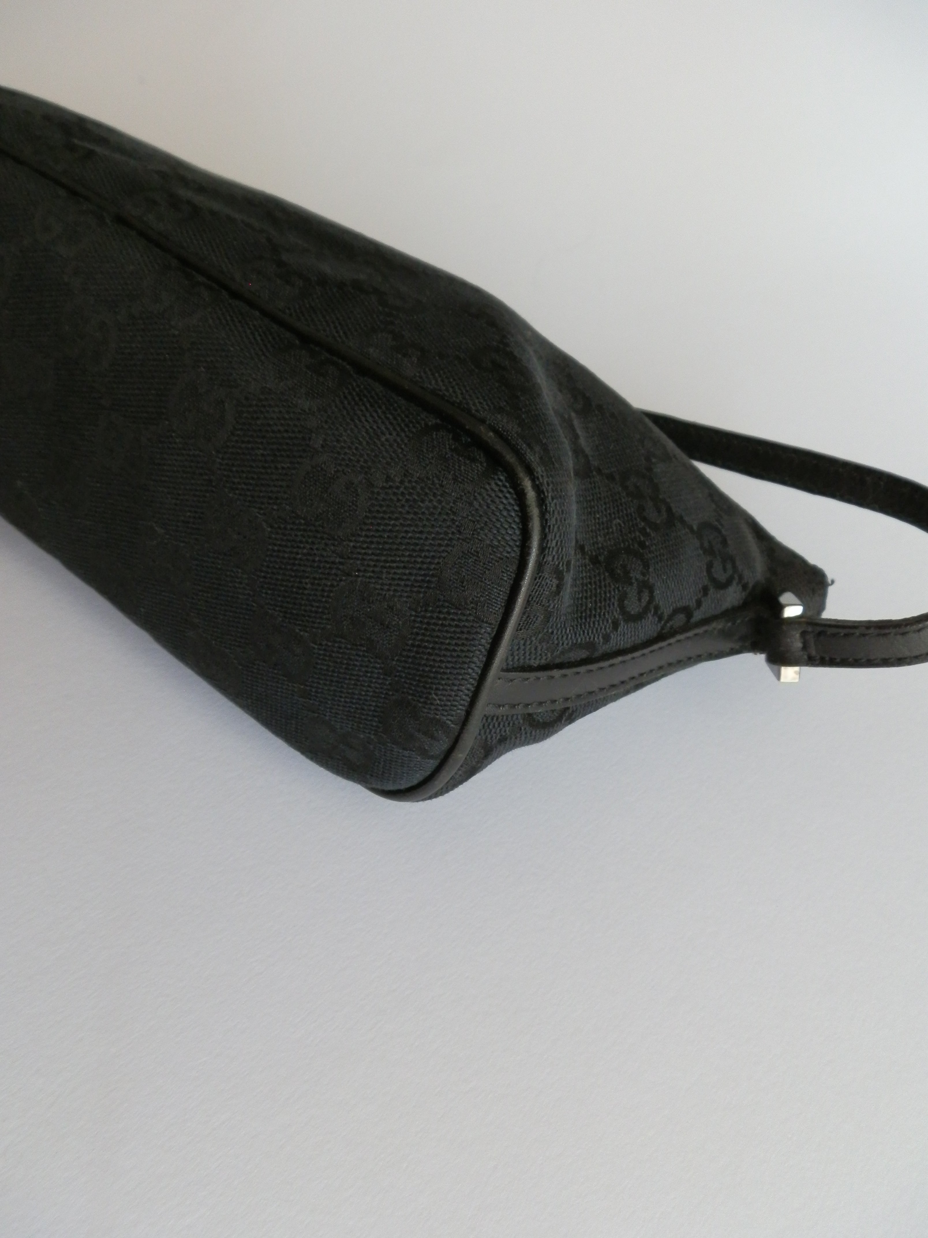 Gucci black boat monogram