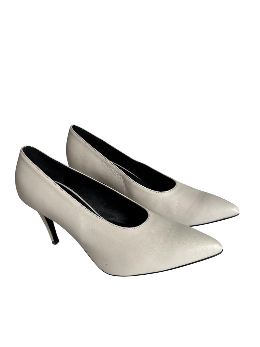 Ice leather pumps
