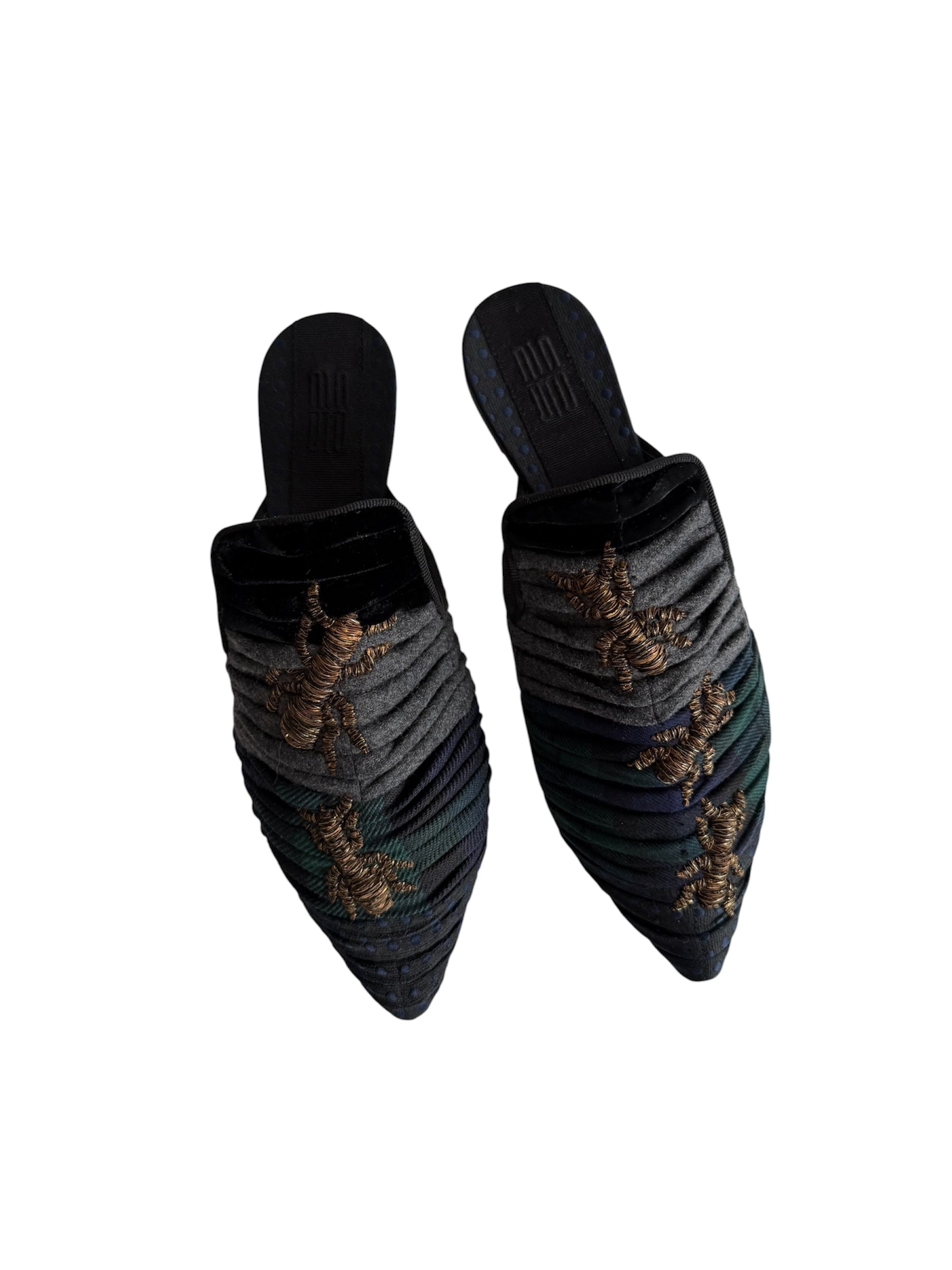 Sanayi 313 embroidery ants