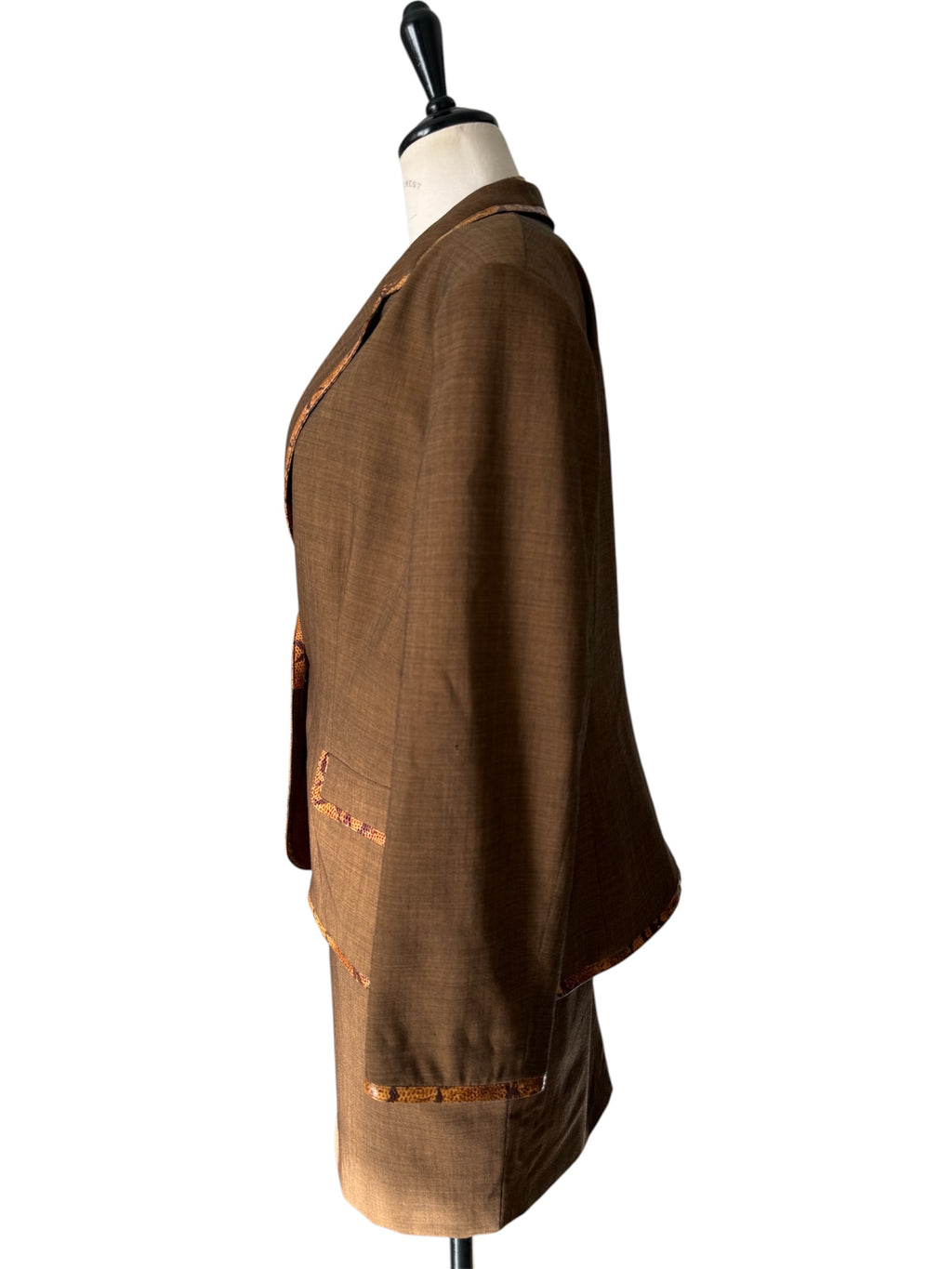 Genny SS 1998 Runway suit set jacket and skirt wool leather