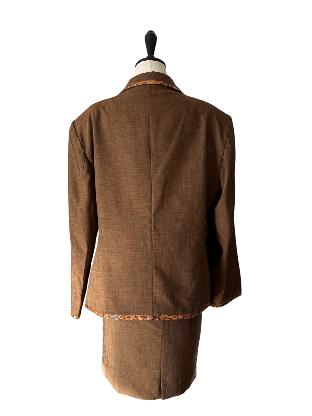 Genny SS 1998 Runway suit set jacket and skirt wool leather