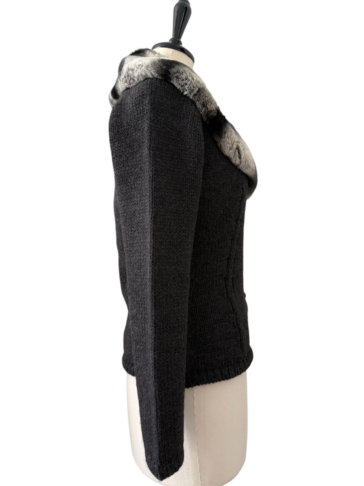Blumarine FW 2003 cardigan wool fur collar