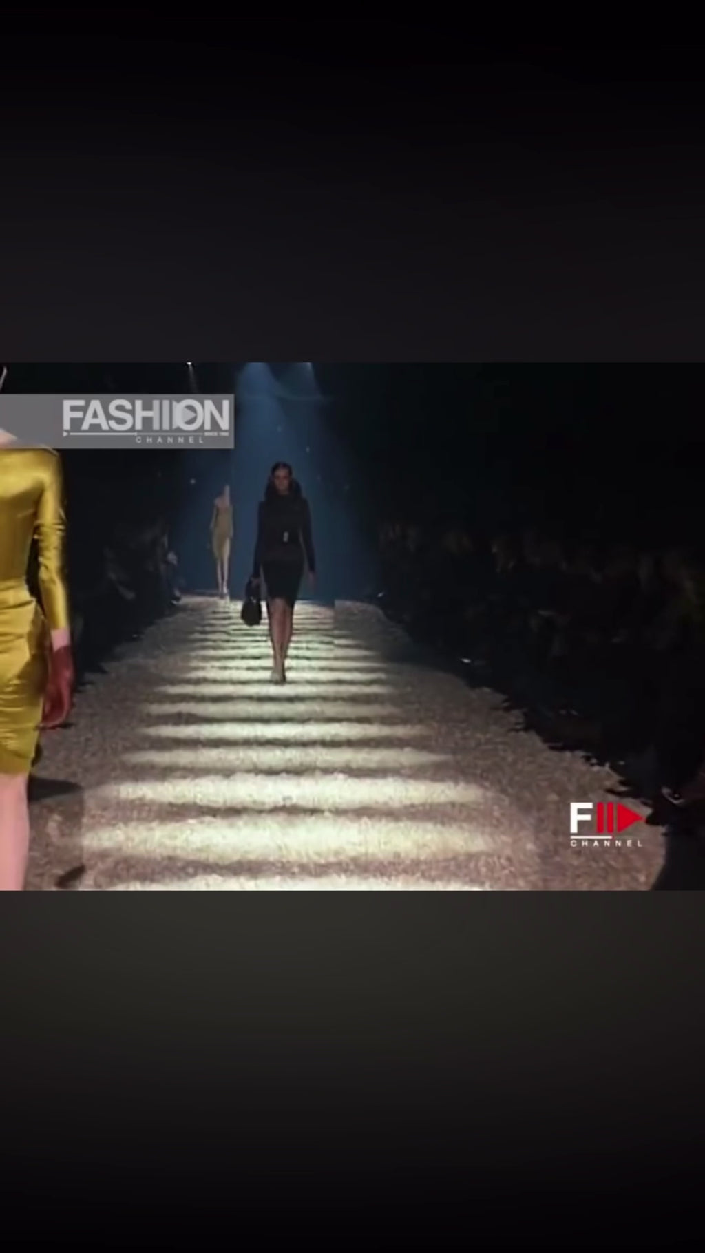 Rare Gucci FW 2003 Runway full look by Tom Ford