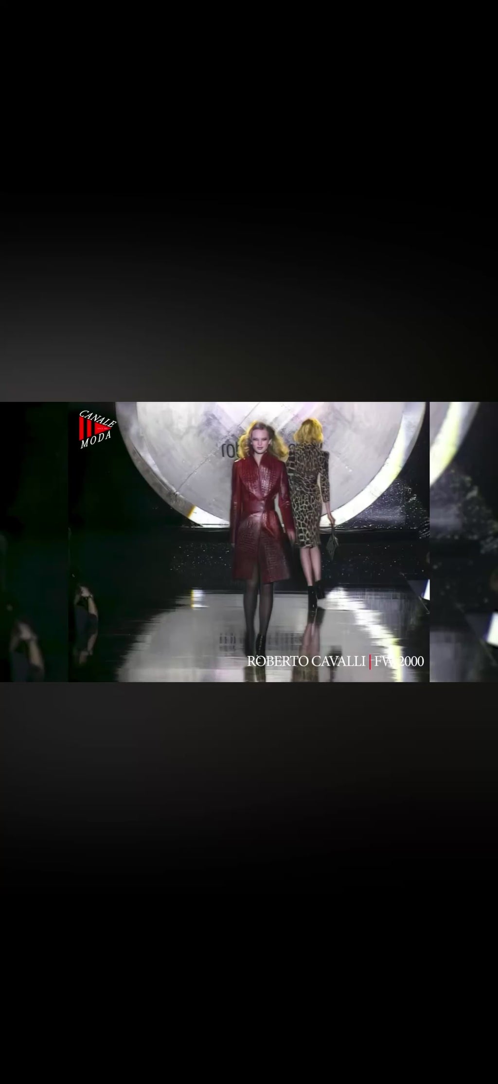 Roberto Cavalli FW 2000 Runway red cocco coat